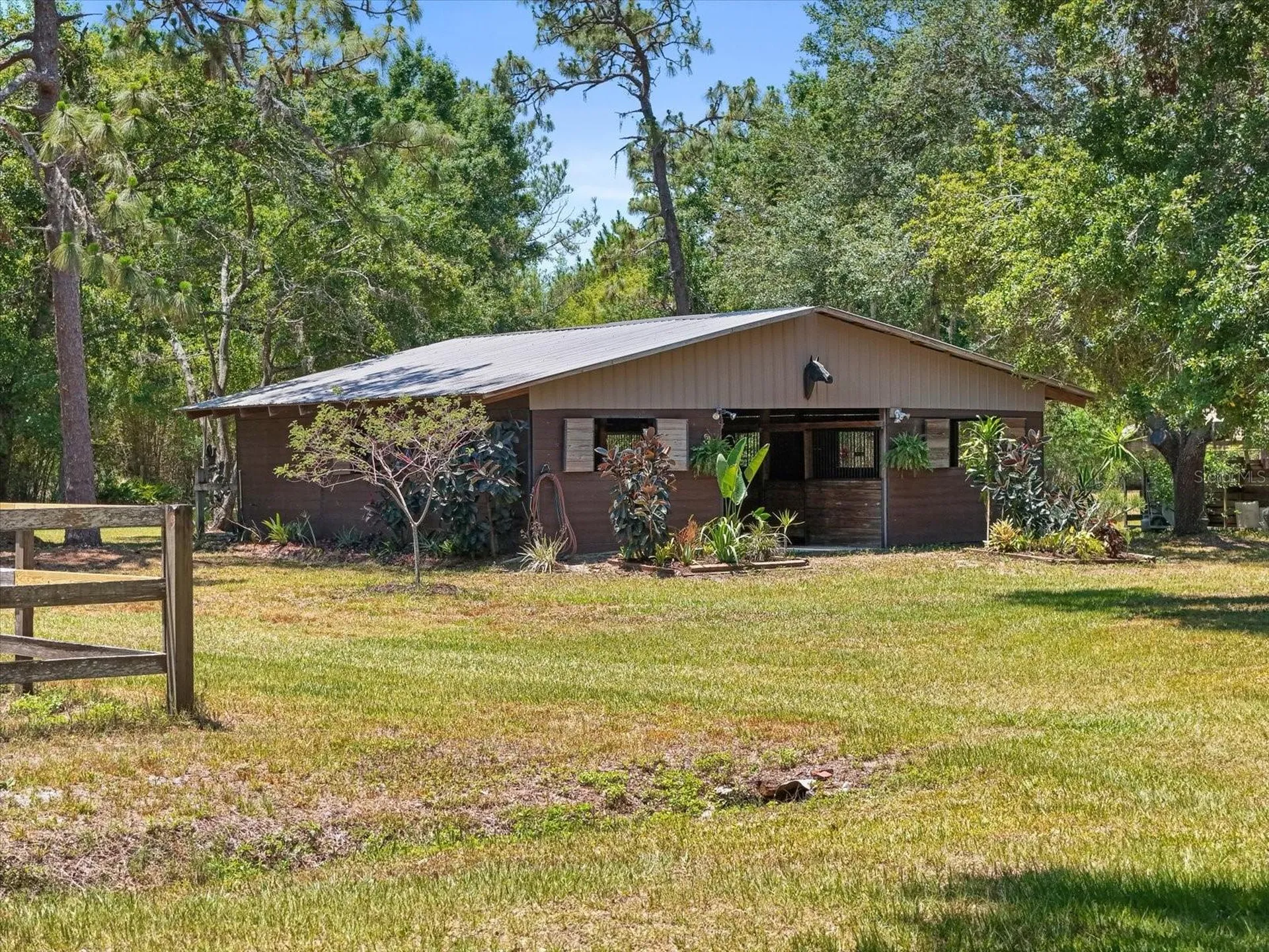 13719 Seminole Trail Wimauma FL 33598
