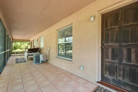 13719 Seminole Trail Wimauma FL 33598
