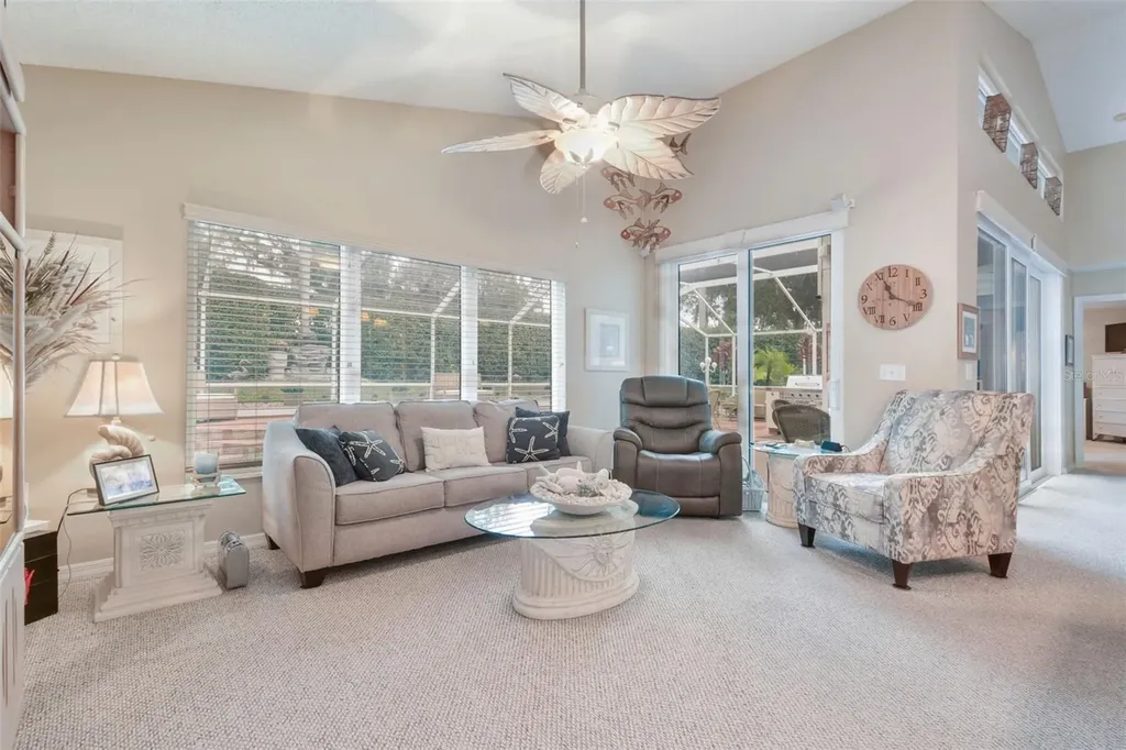 3216 Fox Squirrel Lane Valrico FL 33596