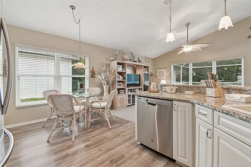 3216 Fox Squirrel Lane Valrico FL 33596