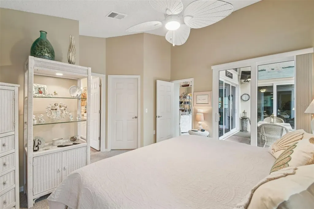 3216 Fox Squirrel Lane Valrico FL 33596