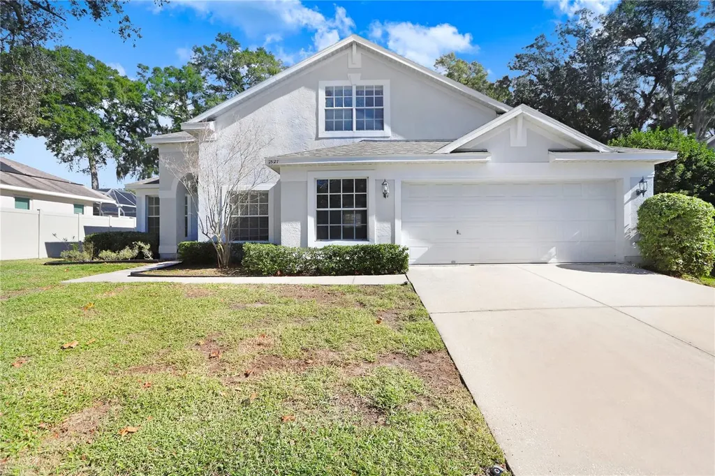 2927 Minuteman Lane Brandon FL 33511