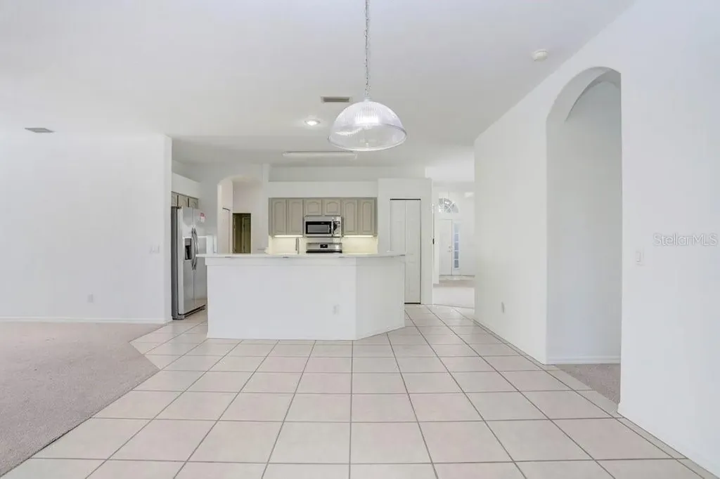2927 Minuteman Lane Brandon FL 33511