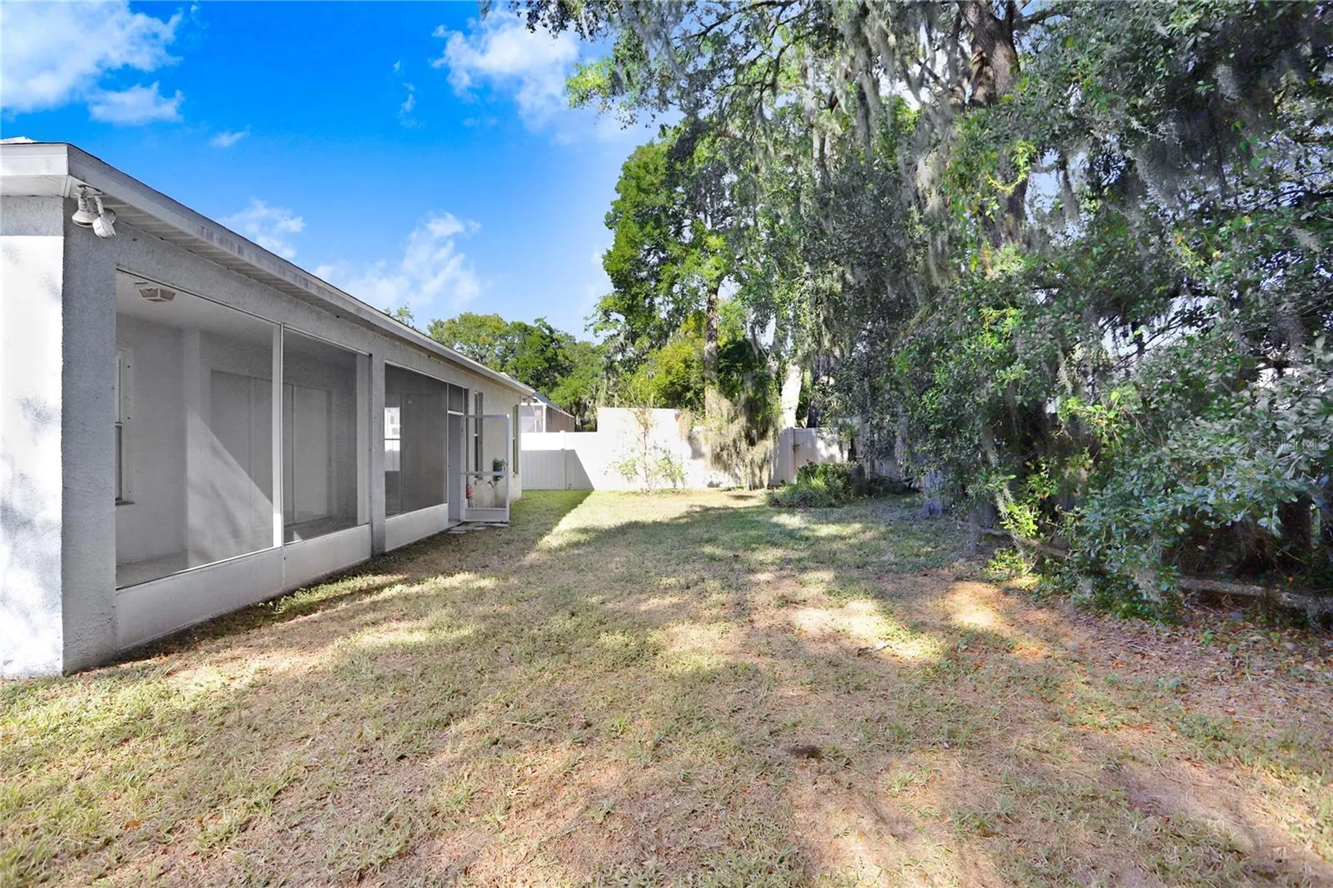 2927 Minuteman Lane Brandon FL 33511