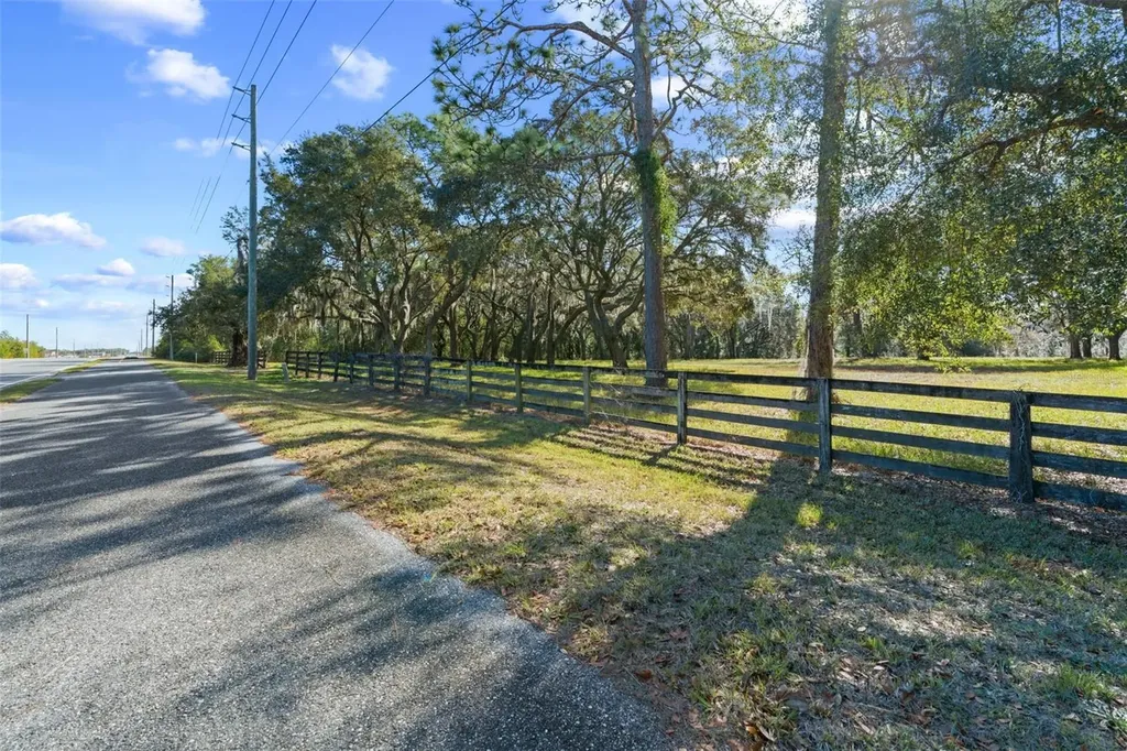 4290 W Norvell Bryant Highway Crystal River FL 34429