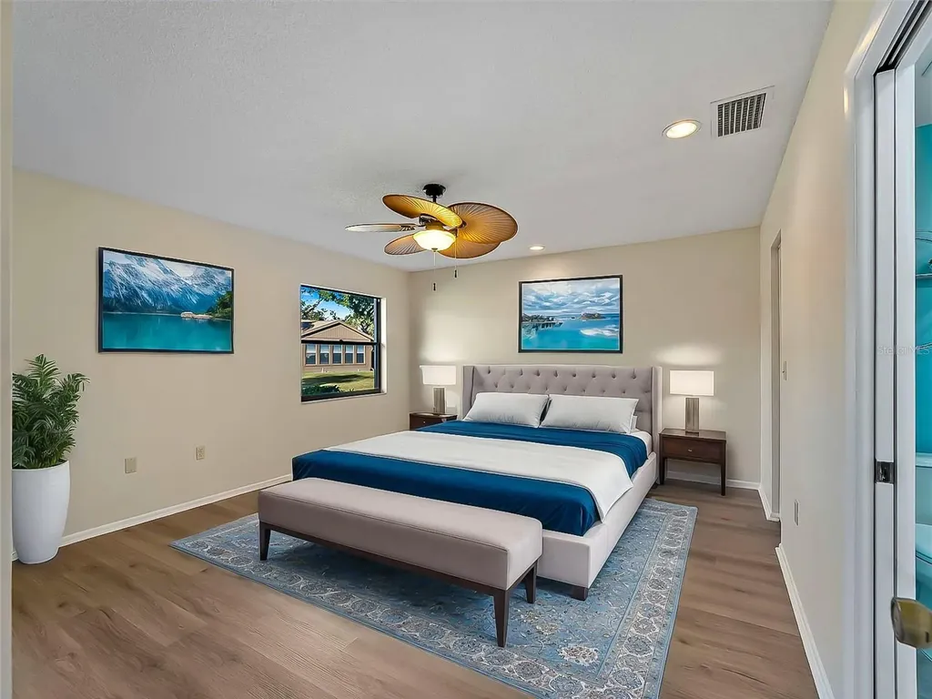 365 Oak Hill Way Sarasota FL 34232