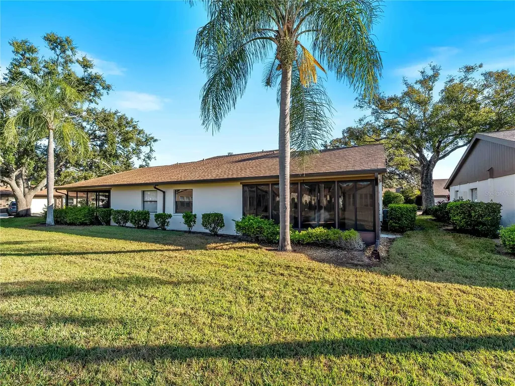365 Oak Hill Way Sarasota FL 34232
