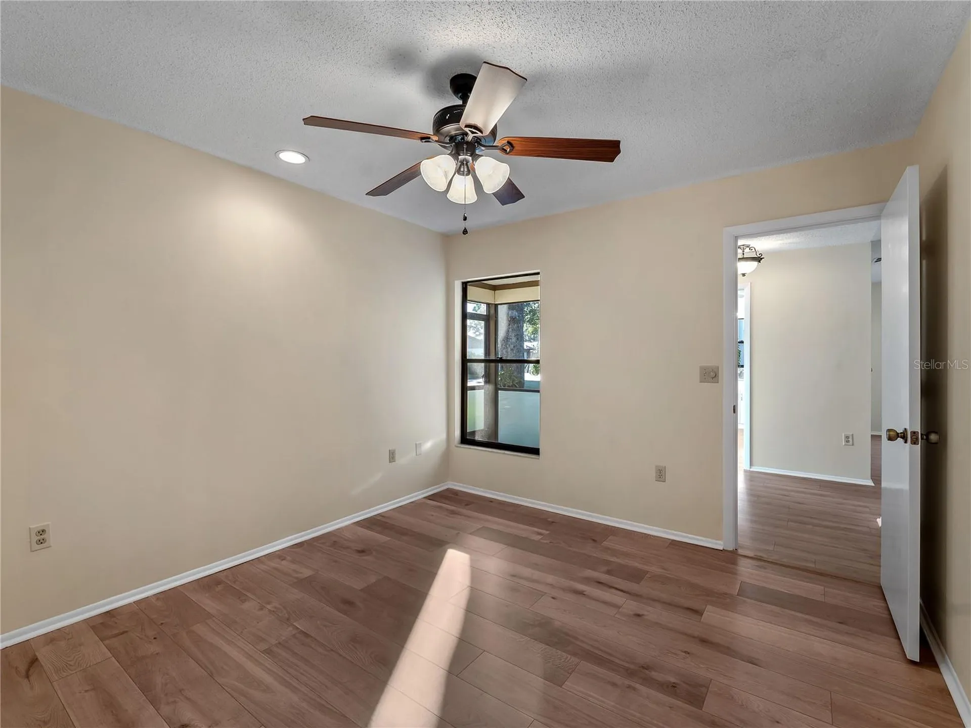 365 Oak Hill Way Sarasota FL 34232