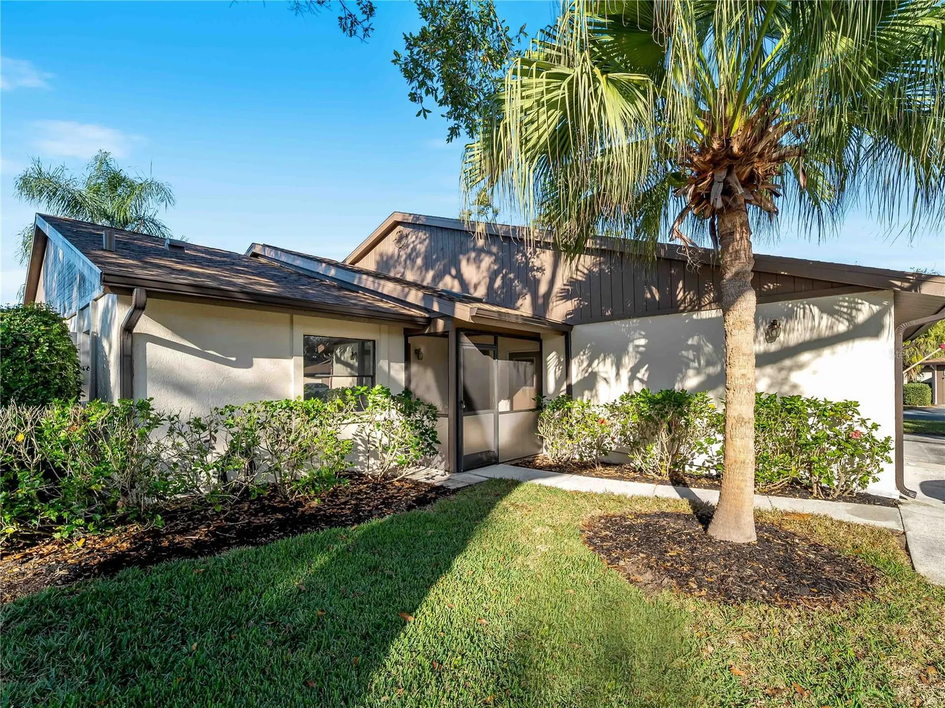 365 Oak Hill Way Sarasota FL 34232