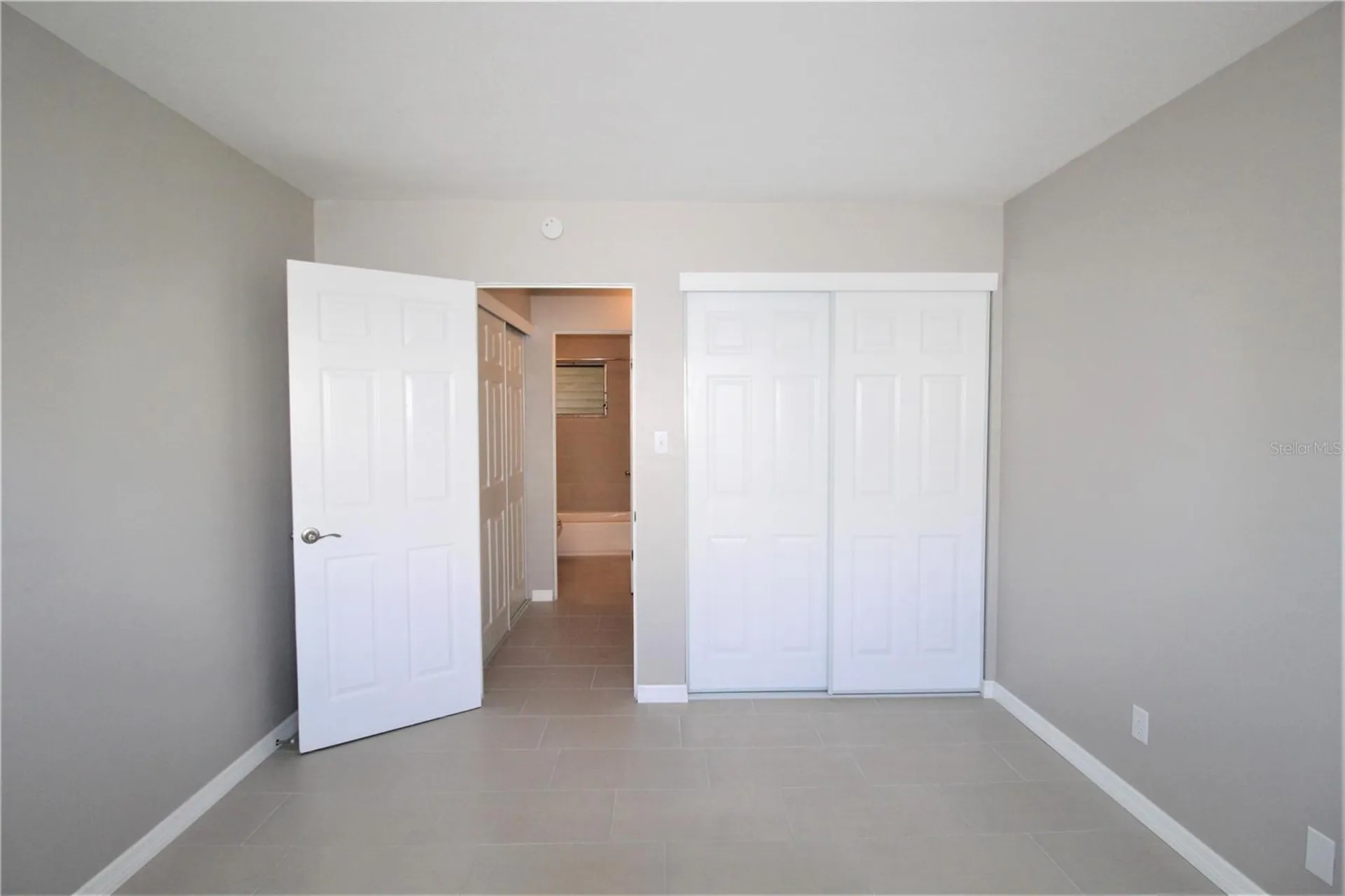 3001 Bee Ridge Road Sarasota FL 34239