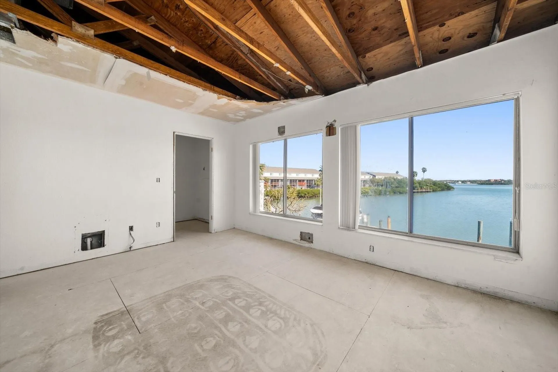 829 E Gulf Boulevard Indian Rocks Beach FL 33785