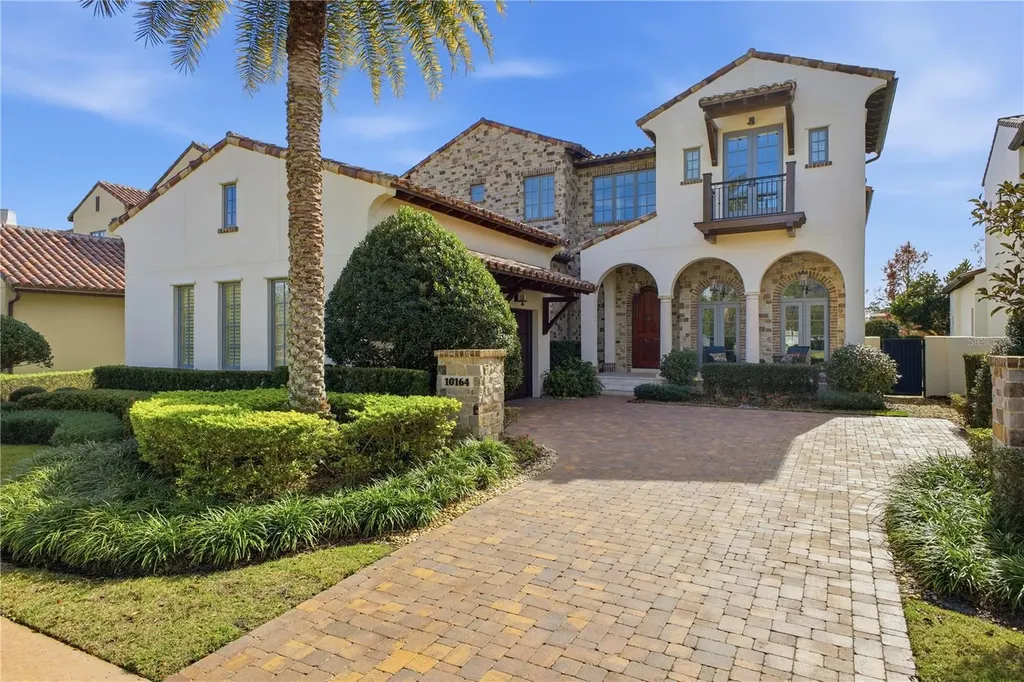 10164 Carthay Drive Golden Oak FL 32836