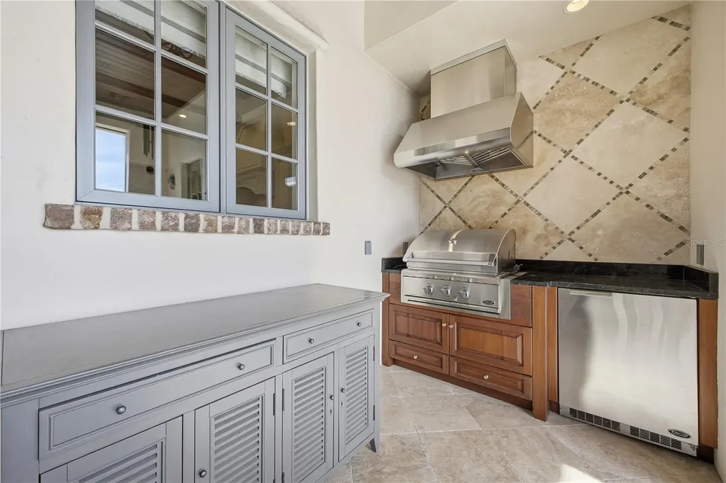 10164 Carthay Drive Golden Oak FL 32836