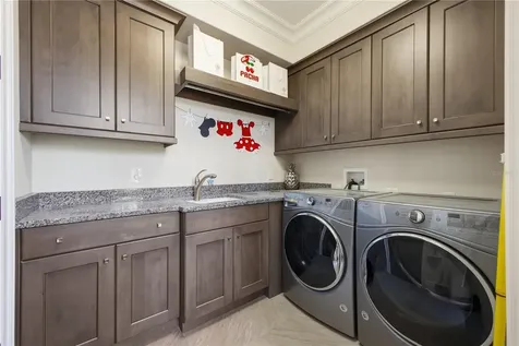 10164 Carthay Drive Golden Oak FL 32836