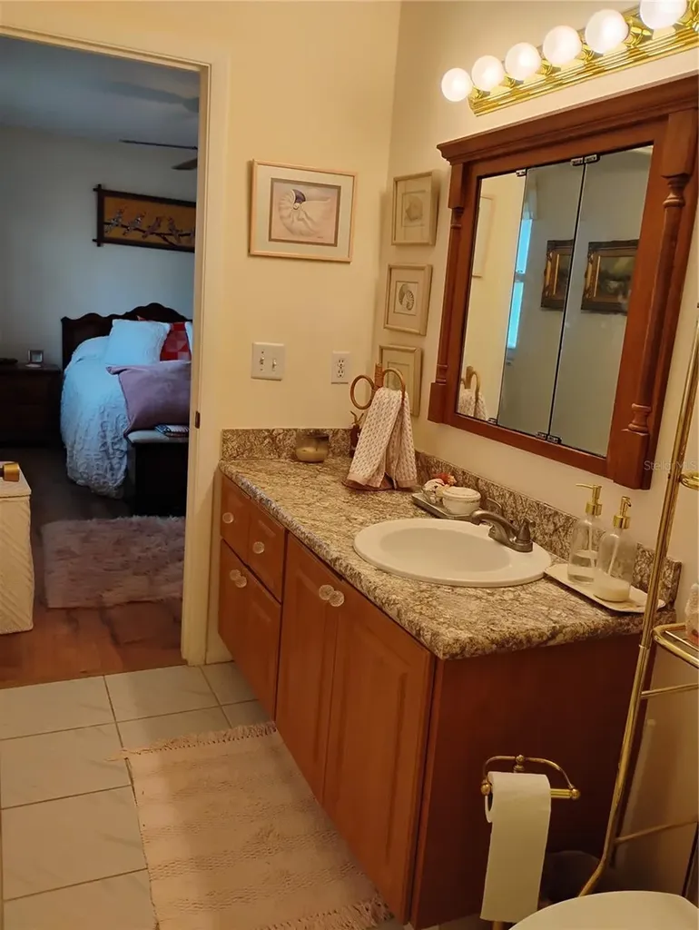 2465 Northside Drive Clearwater FL 33761