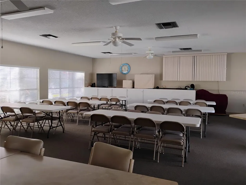 2465 Northside Drive Clearwater FL 33761