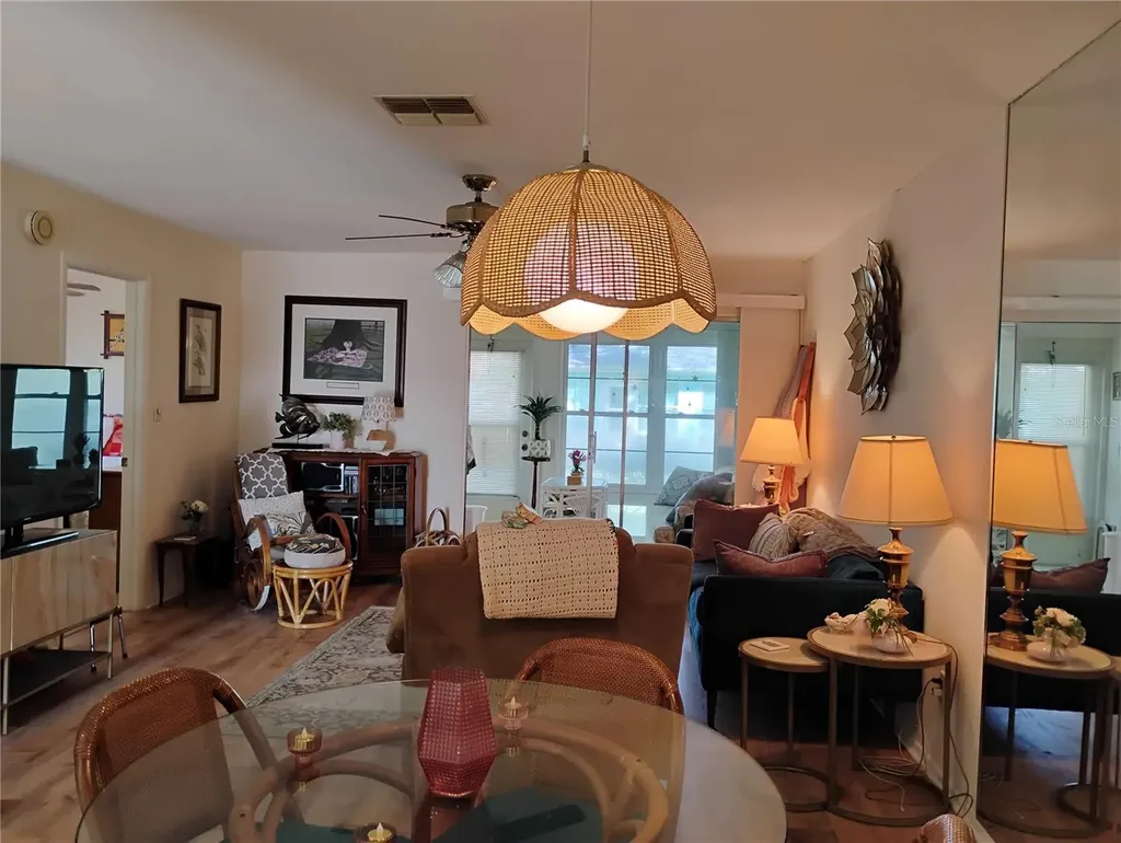 2465 Northside Drive Clearwater FL 33761