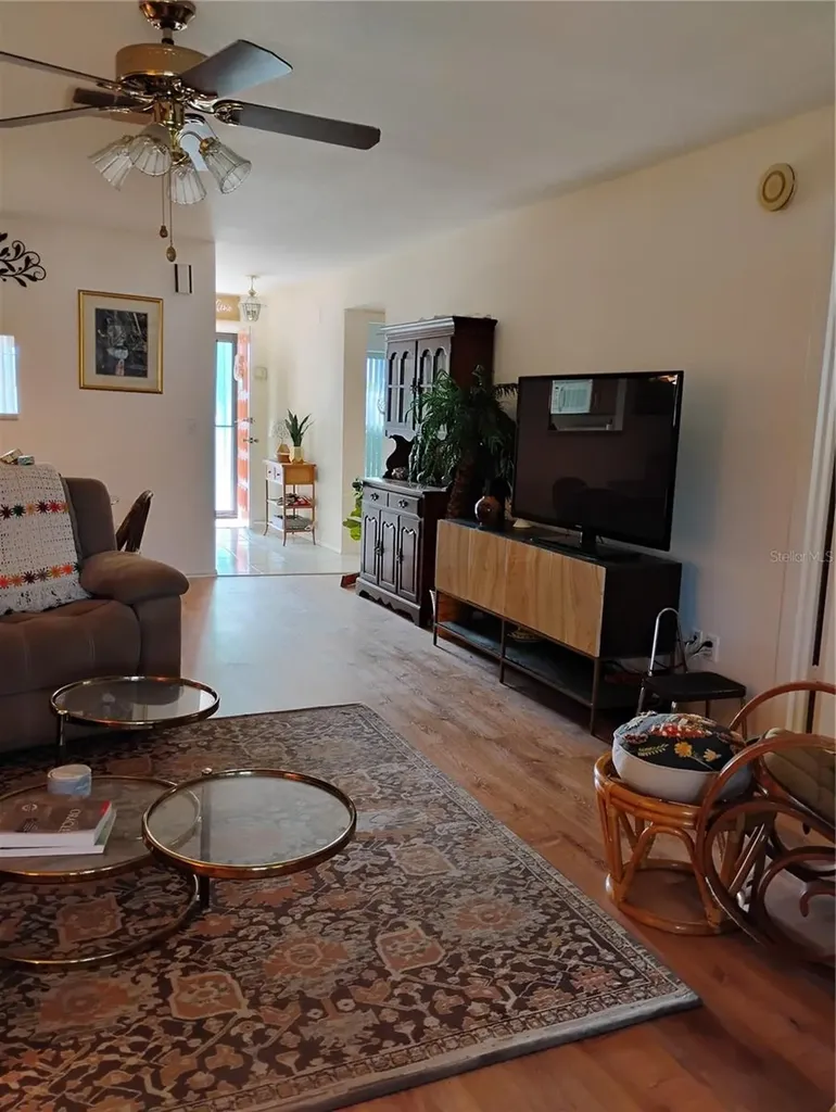2465 Northside Drive Clearwater FL 33761