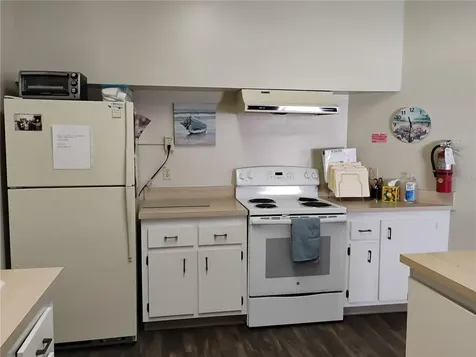 2465 Northside Drive Clearwater FL 33761