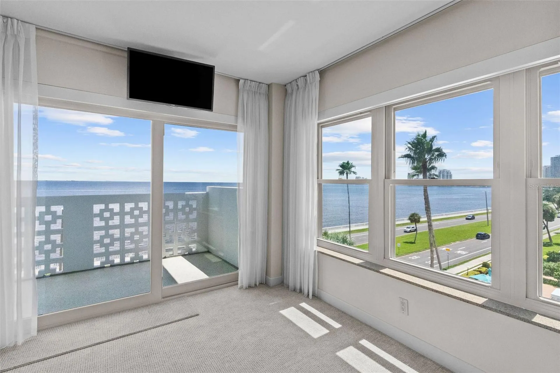 2401 Bayshore Boulevard Tampa FL 33629