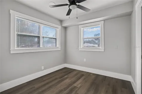 1006 15th Avenue NW Largo FL 33770
