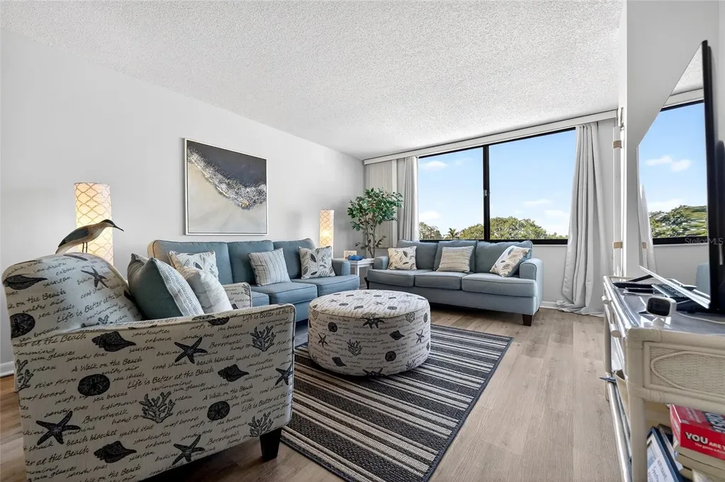 6218 Palma Del Mar Boulevard St Petersburg FL 33715