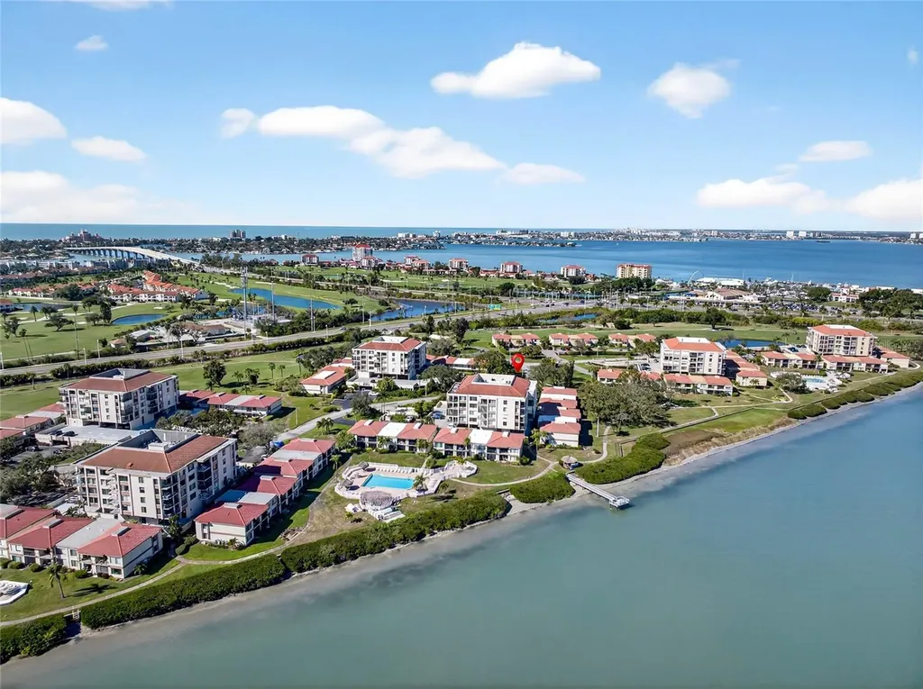 6218 Palma Del Mar Boulevard St Petersburg FL 33715