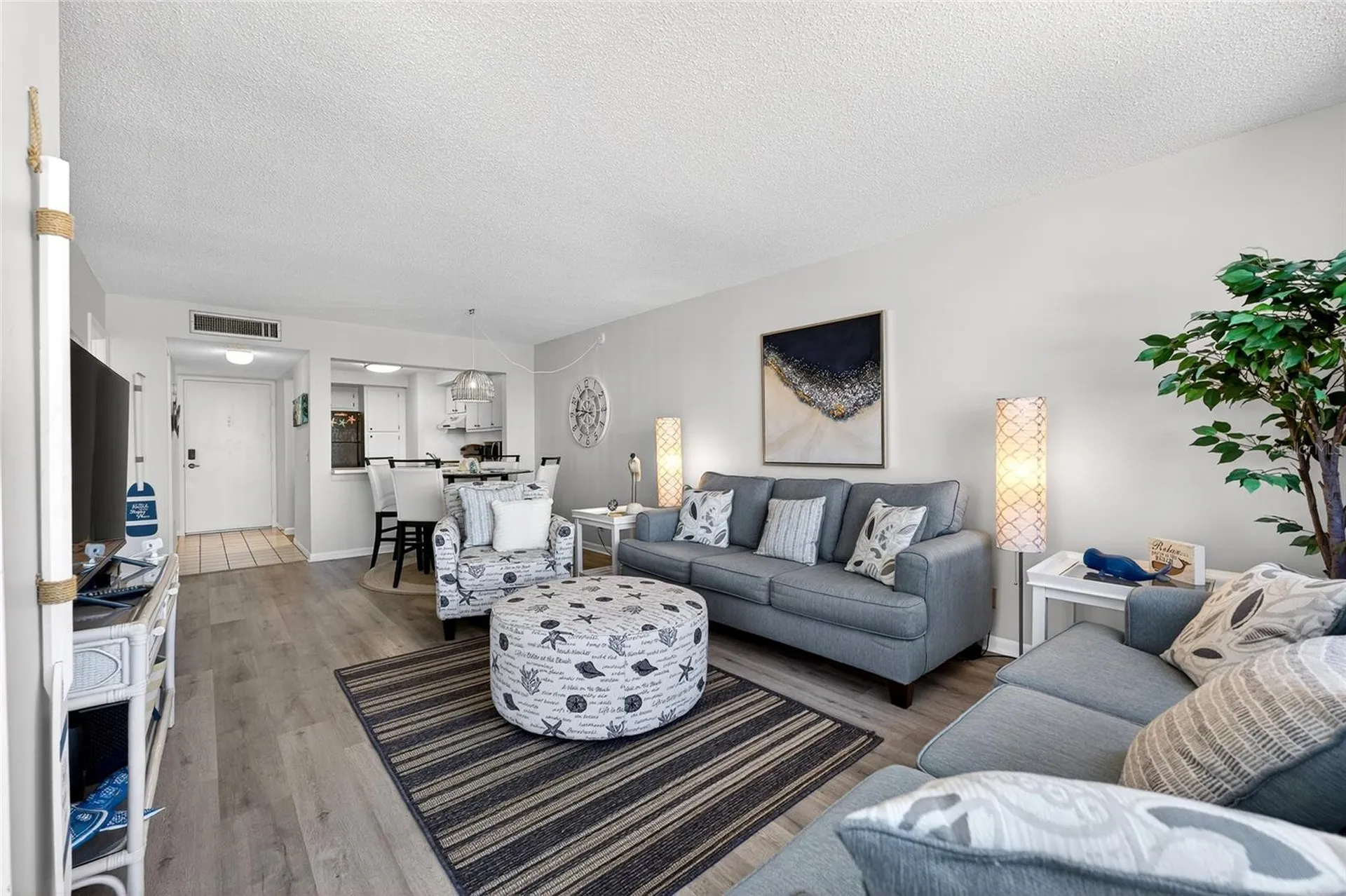 6218 Palma Del Mar Boulevard St Petersburg FL 33715