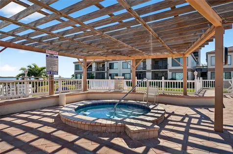 6218 Palma Del Mar Boulevard St Petersburg FL 33715