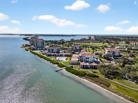 6218 Palma Del Mar Boulevard St Petersburg FL 33715