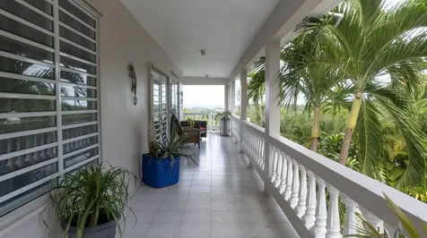76 Mar Vista Vieques PR 00765