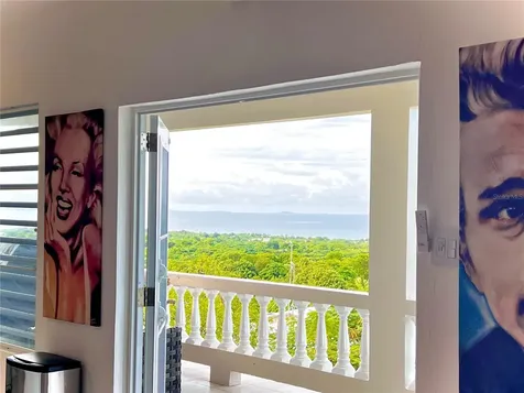 76 Mar Vista Vieques PR 00765