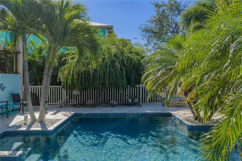125 Burns Road Terra Ceia FL 34250