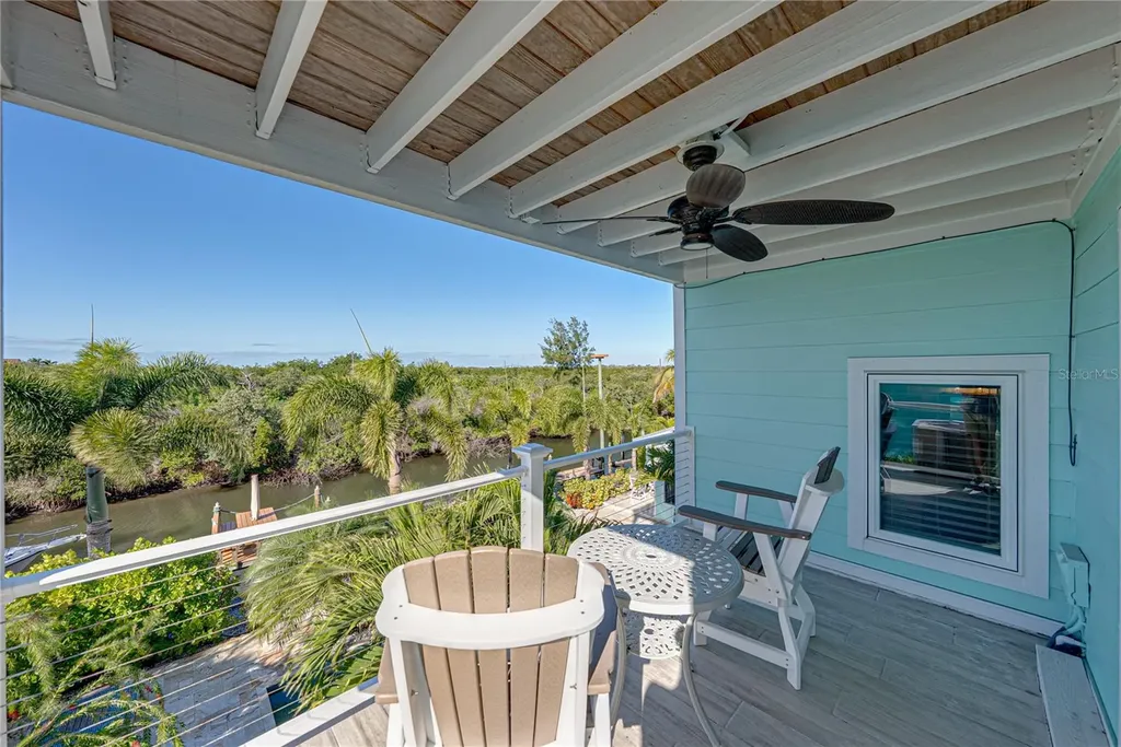 125 Burns Road Terra Ceia FL 34250