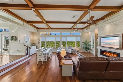 125 Burns Road Terra Ceia FL 34250