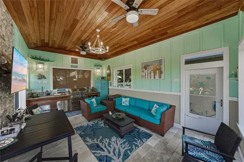 125 Burns Road Terra Ceia FL 34250