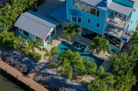 125 Burns Road Terra Ceia FL 34250