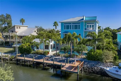 125 Burns Road Terra Ceia FL 34250