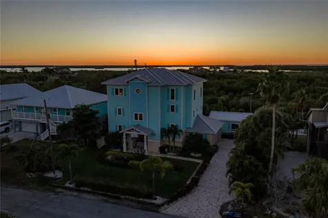 125 Burns Road Terra Ceia FL 34250