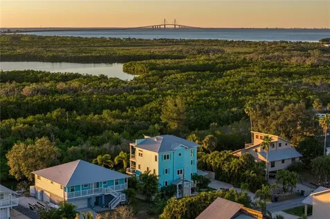 125 Burns Road Terra Ceia FL 34250