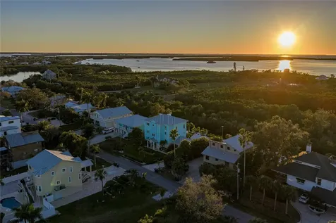 125 Burns Road Terra Ceia FL 34250