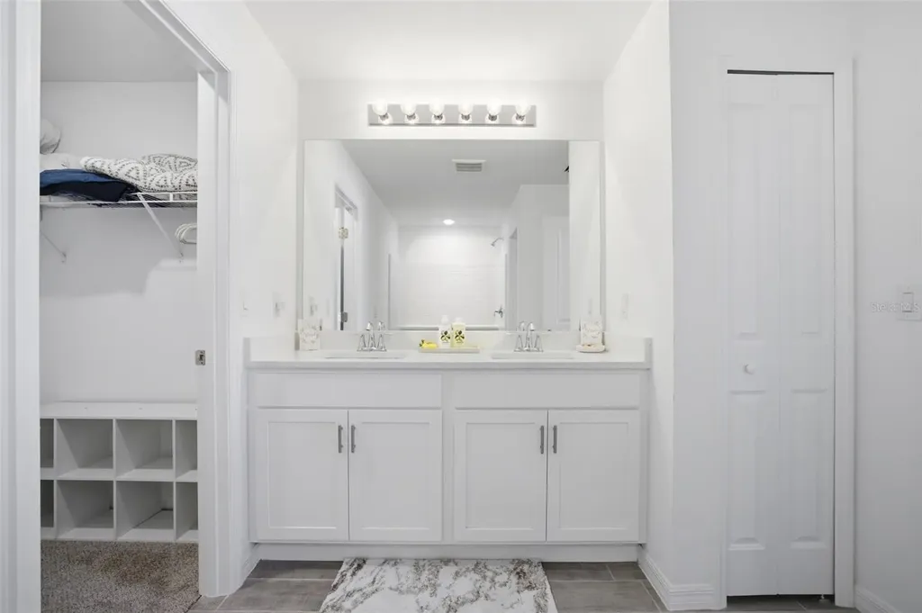 1910 NW 27th Place Cape Coral FL 33993