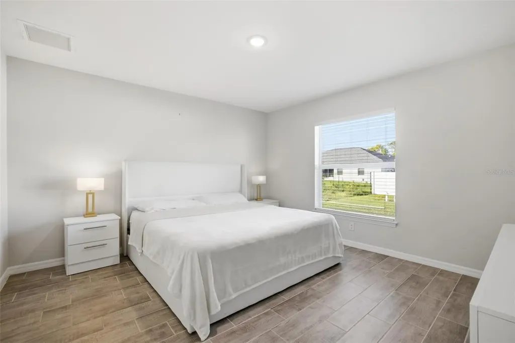 1910 NW 27th Place Cape Coral FL 33993