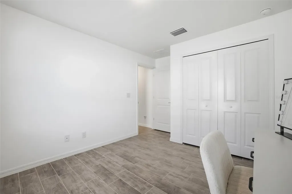 1910 NW 27th Place Cape Coral FL 33993