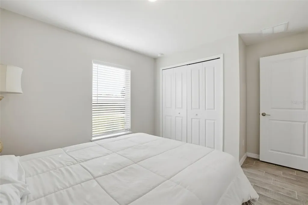 1910 NW 27th Place Cape Coral FL 33993