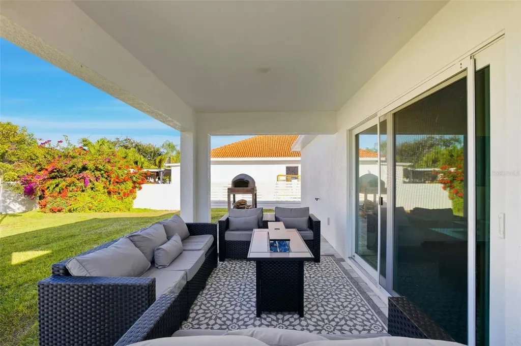 1910 NW 27th Place Cape Coral FL 33993