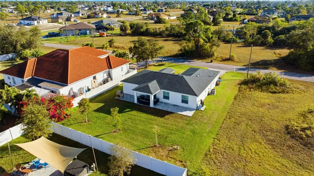 1910 NW 27th Place Cape Coral FL 33993