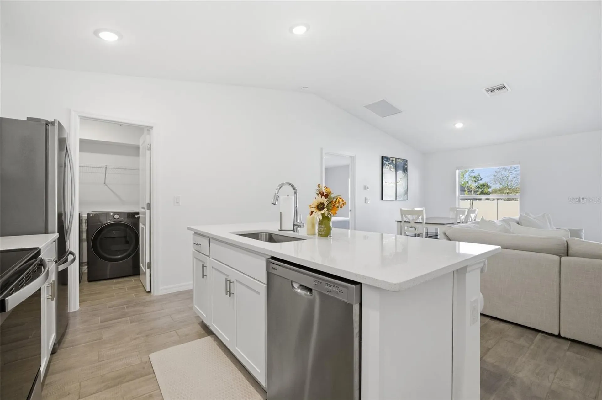 1910 NW 27th Place Cape Coral FL 33993