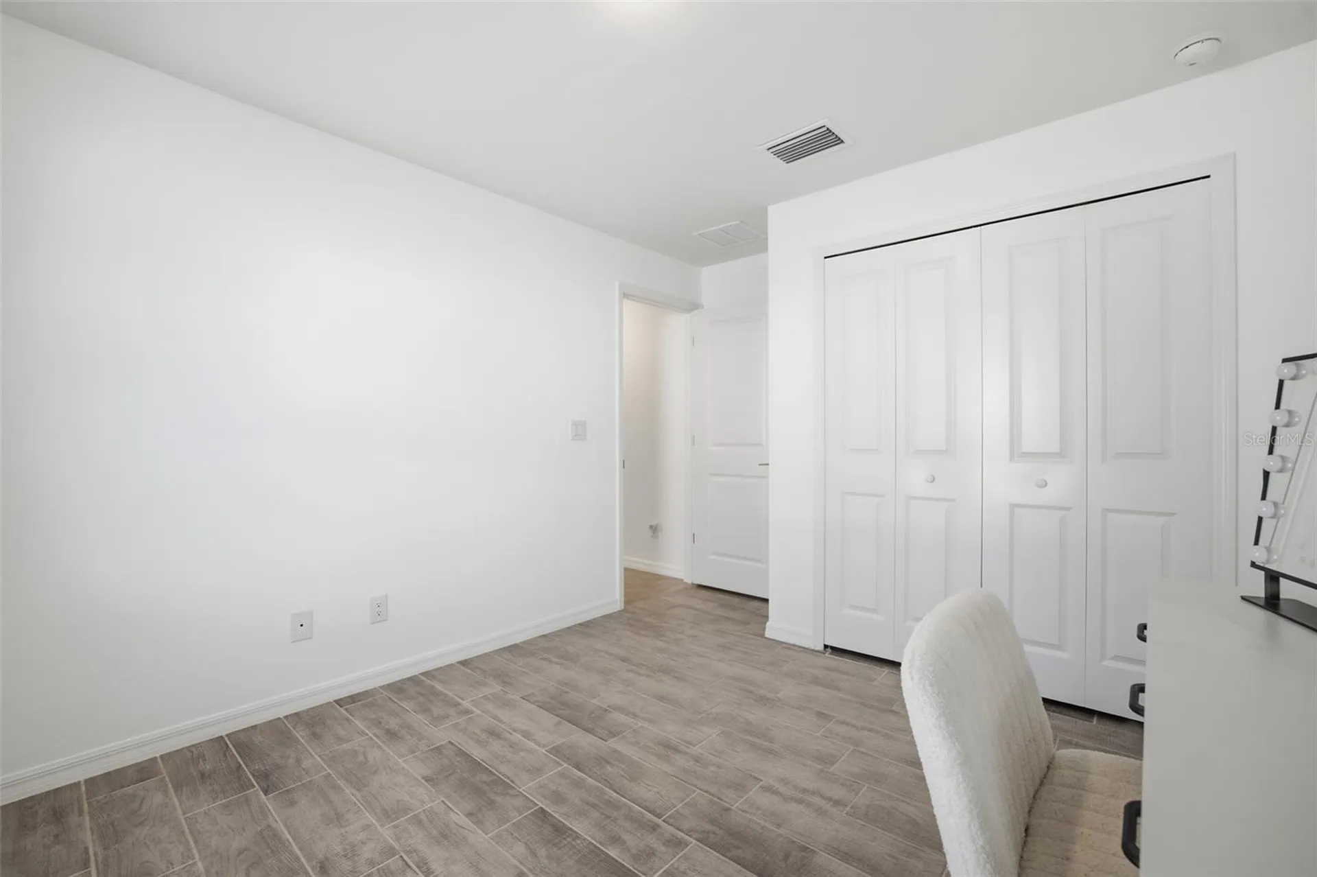 1910 NW 27th Place Cape Coral FL 33993