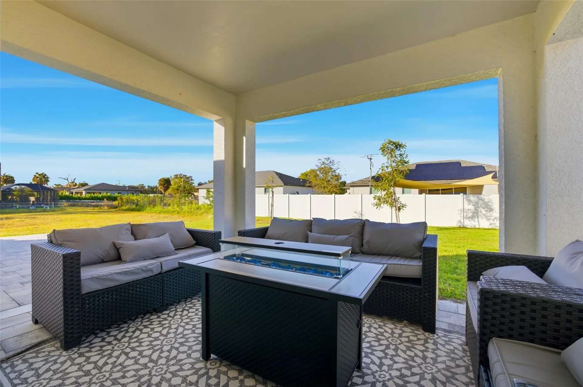 1910 NW 27th Place Cape Coral FL 33993